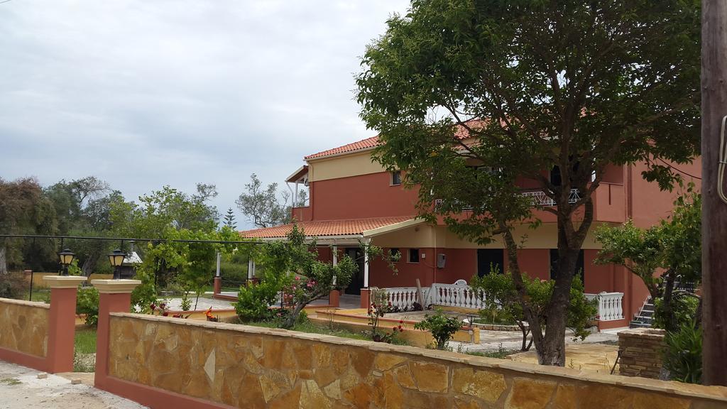 Foteinos Apartments Perivólion Екстериор снимка