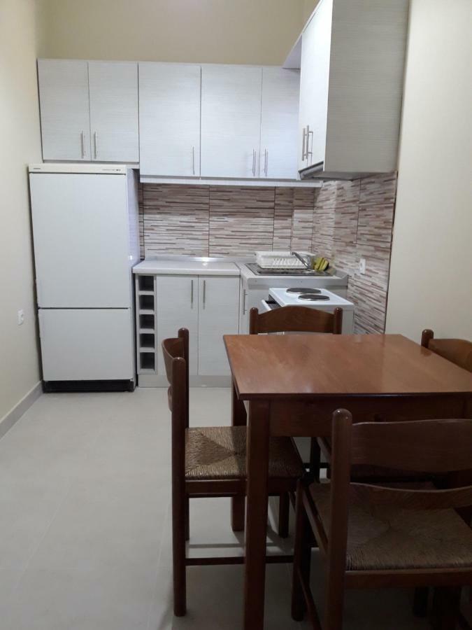 Foteinos Apartments Perivólion Екстериор снимка